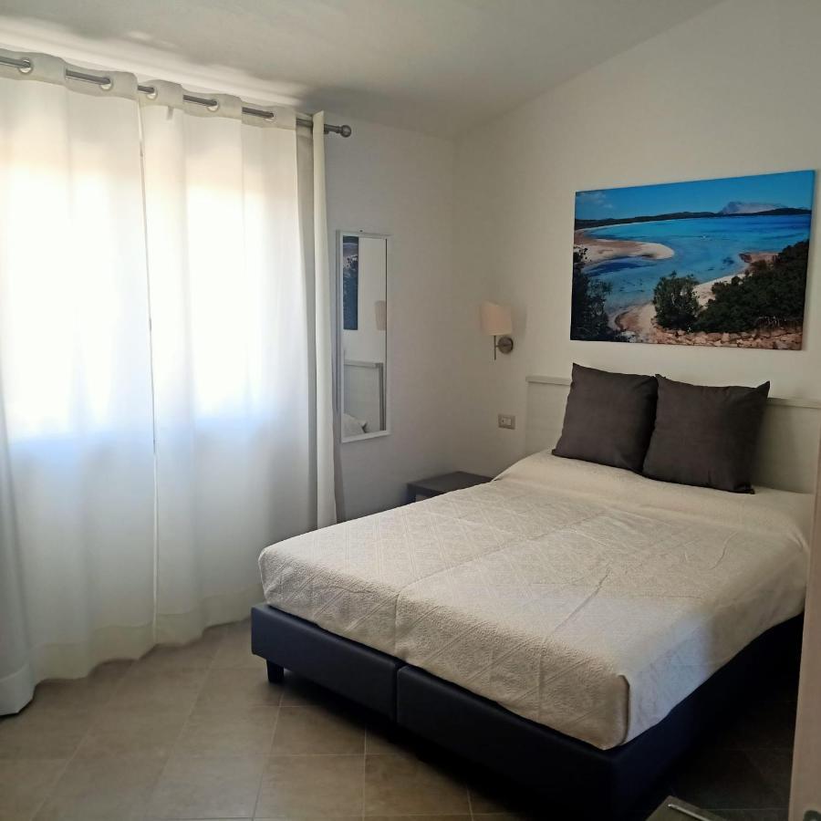 Residenza L'Alzoni Hotel San Teodoro  Exterior photo