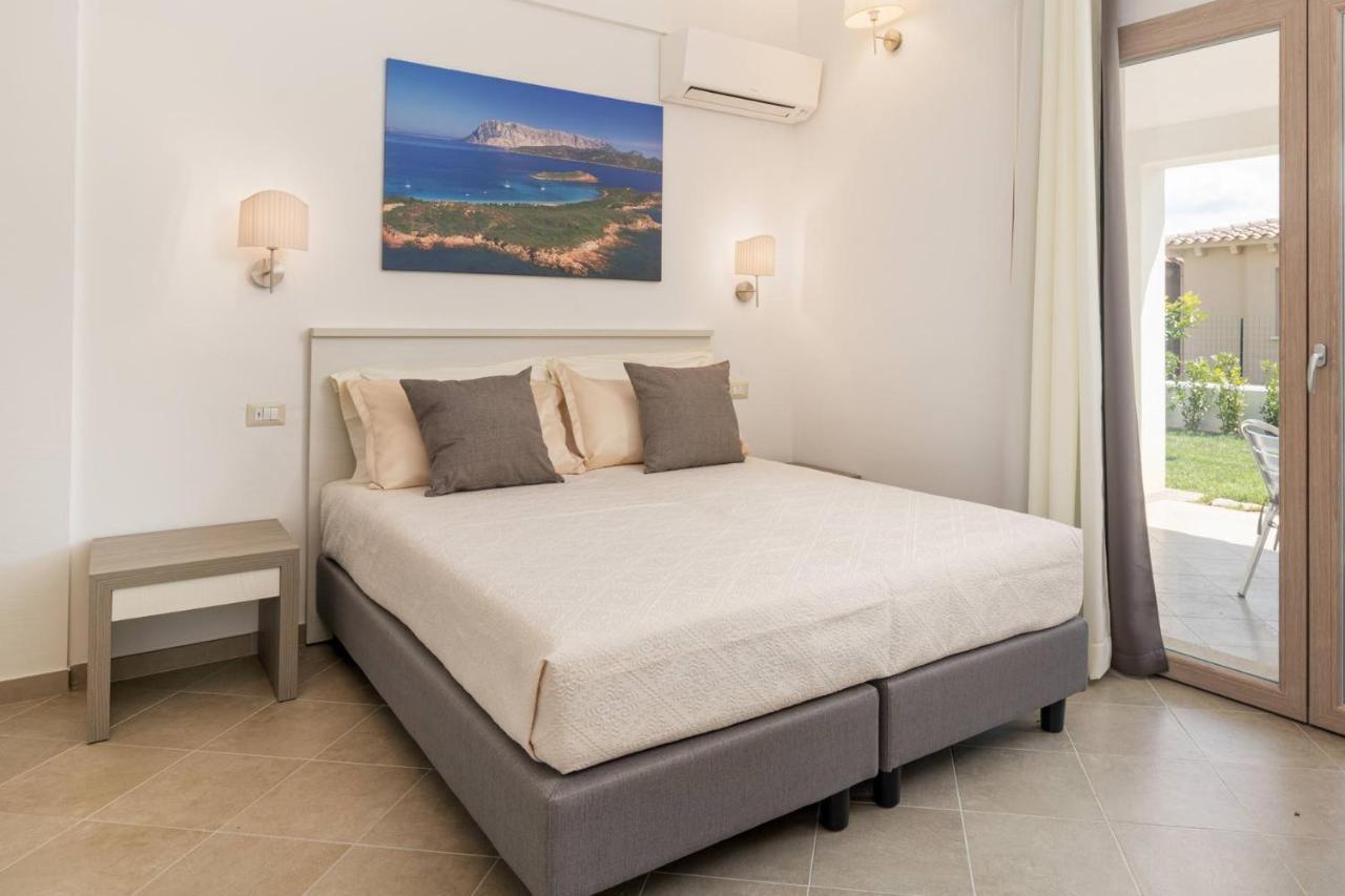 Residenza L'Alzoni Hotel San Teodoro  Exterior photo